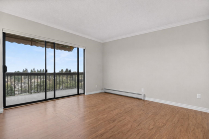 Primary Bedroom Photo of 914 31955 Old Yale Road, Abbotsford, BC