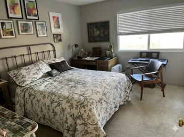 Bedroom 4 Photo of 302 1354 Winter Street, White Rock, BC