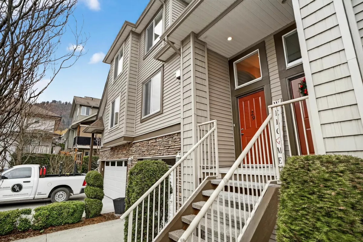 Living Room Photo of 29 46778 Hudson Road, Chilliwack, BC