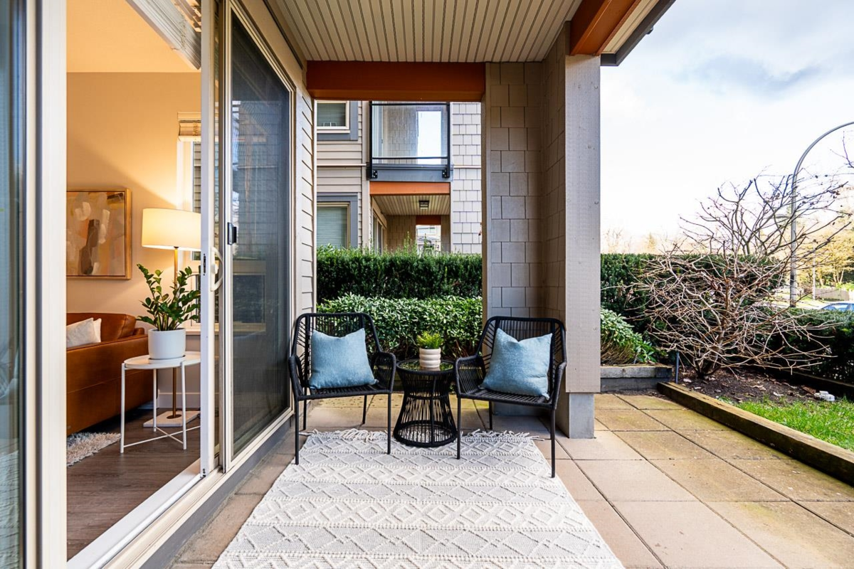 Backyard Photo of 210 3399 Noel Drive, Burnaby, BC