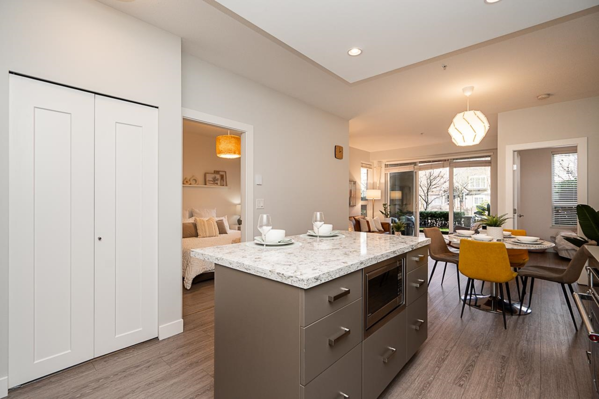 Bedroom 3 Photo of 210 3399 Noel Drive, Burnaby, BC