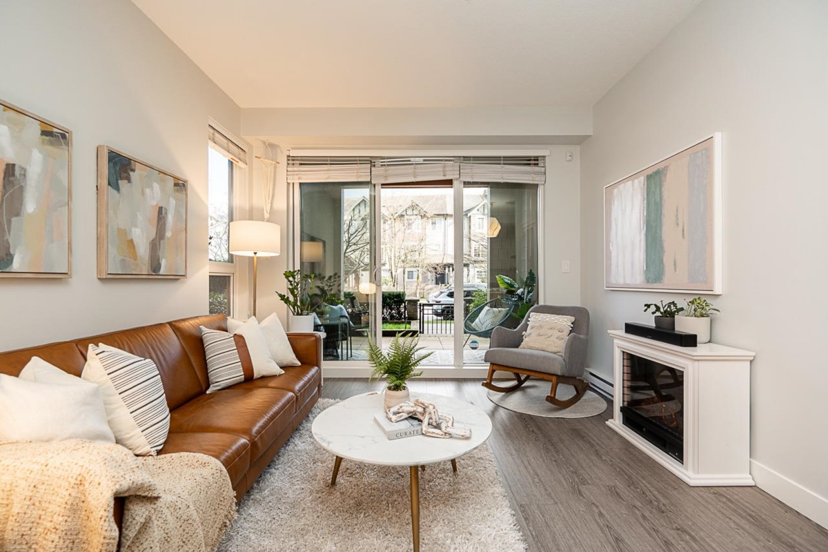 Dining Area Photo of 210 3399 Noel Drive, Burnaby, BC