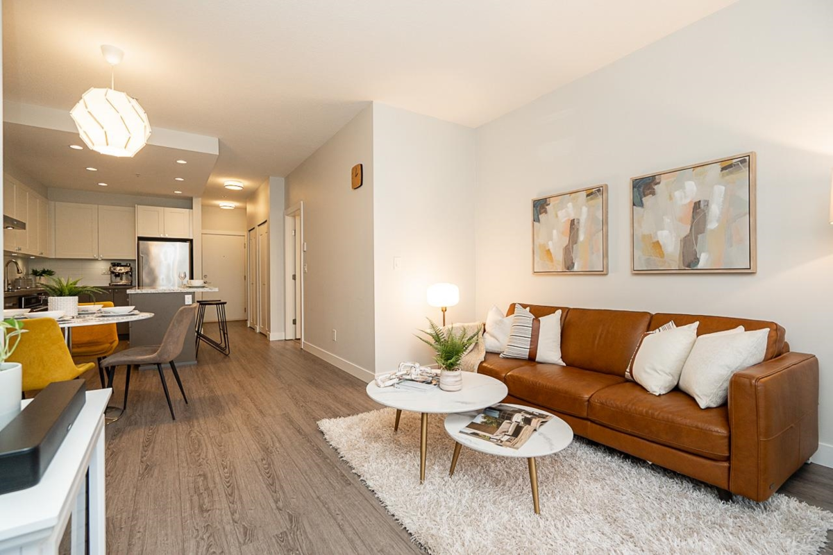 Kitchen Island Photo of 210 3399 Noel Drive, Burnaby, BC