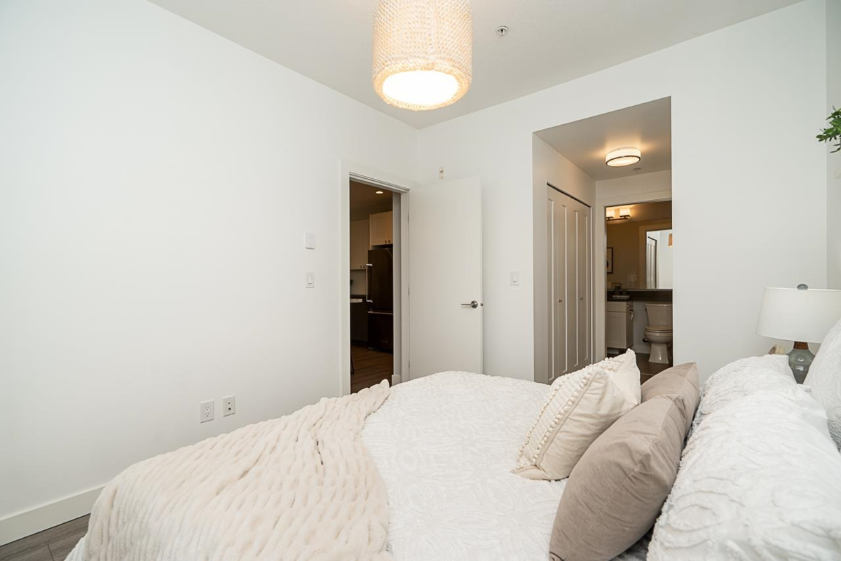 Loft / Bonus Room Photo of 210 3399 Noel Drive, Burnaby, BC