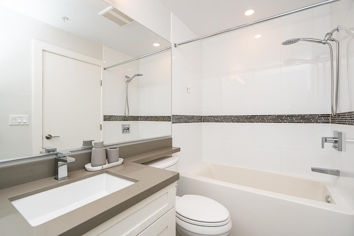 Mudroom Photo of 210 3399 Noel Drive, Burnaby, BC