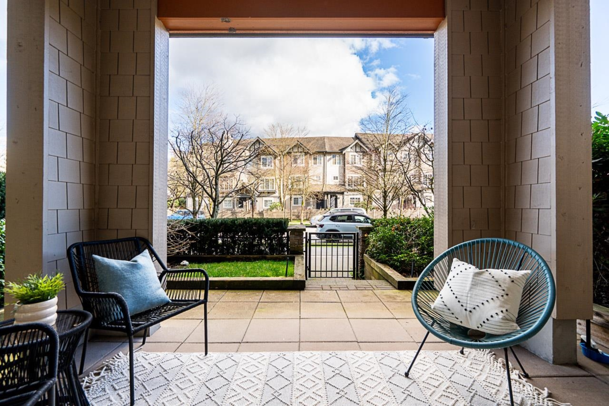 Outdoor Deck Photo of 210 3399 Noel Drive, Burnaby, BC