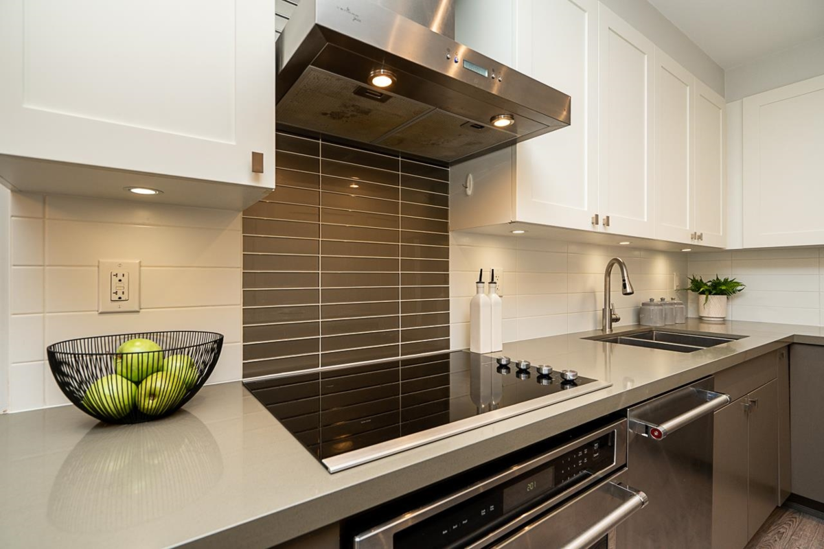 Walk-In Closet Photo of 210 3399 Noel Drive, Burnaby, BC