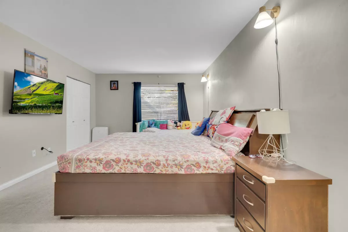 Bedroom 3 Photo of 113 7837 120a Street, Surrey, BC
