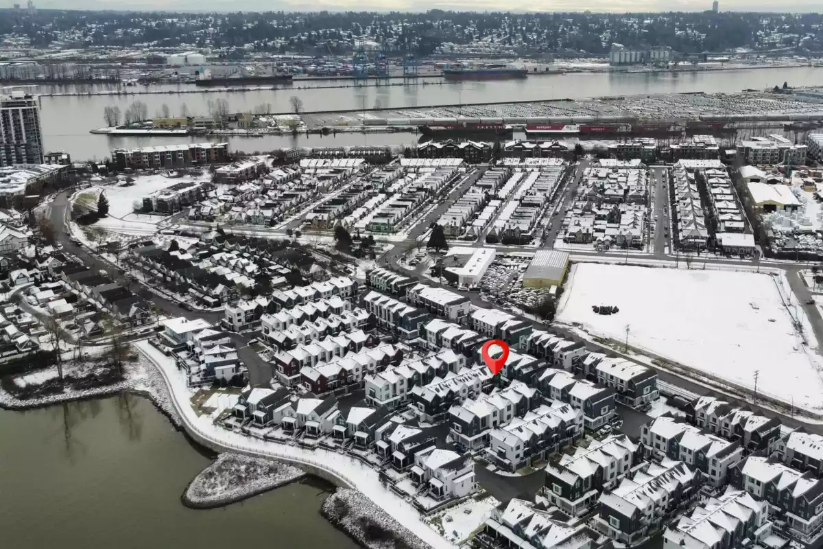 Powder Room Photo of 123 488 Furness Street, New Westminster, BC