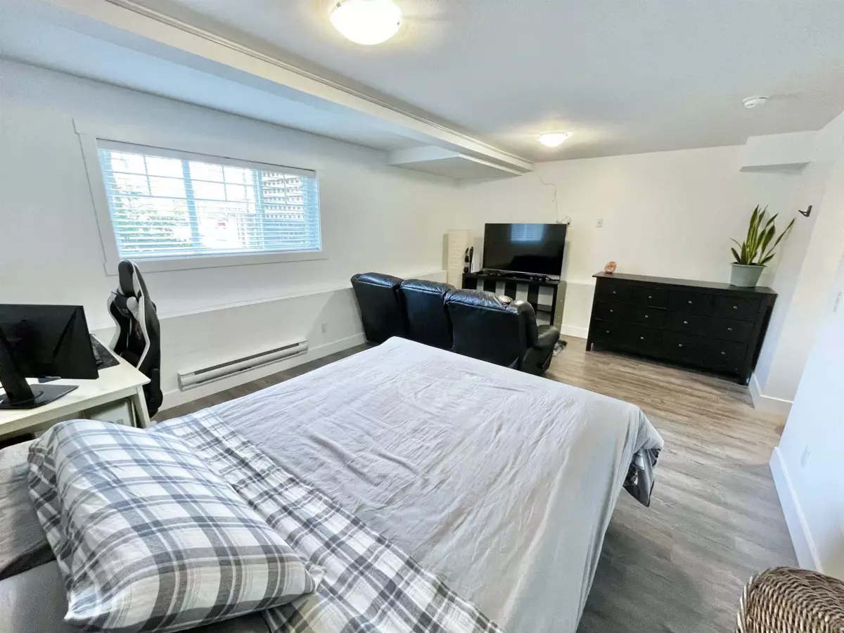 Garden / Landscaping Photo of 1 18818 71 Avenue, Surrey, BC