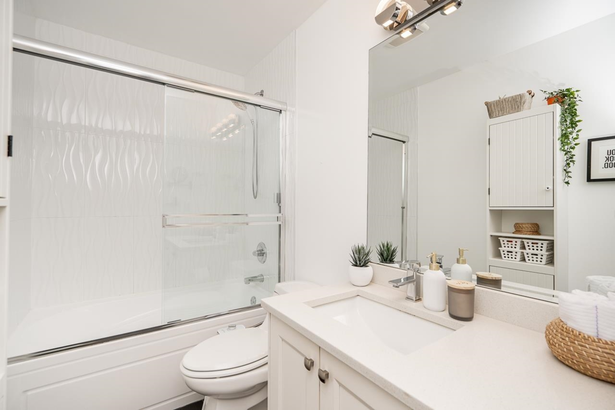 Staircase Photo of 1 18818 71 Avenue, Surrey, BC