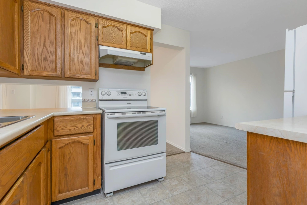 Breakfast Nook Photo of 206 2425 Church Street, Abbotsford, BC