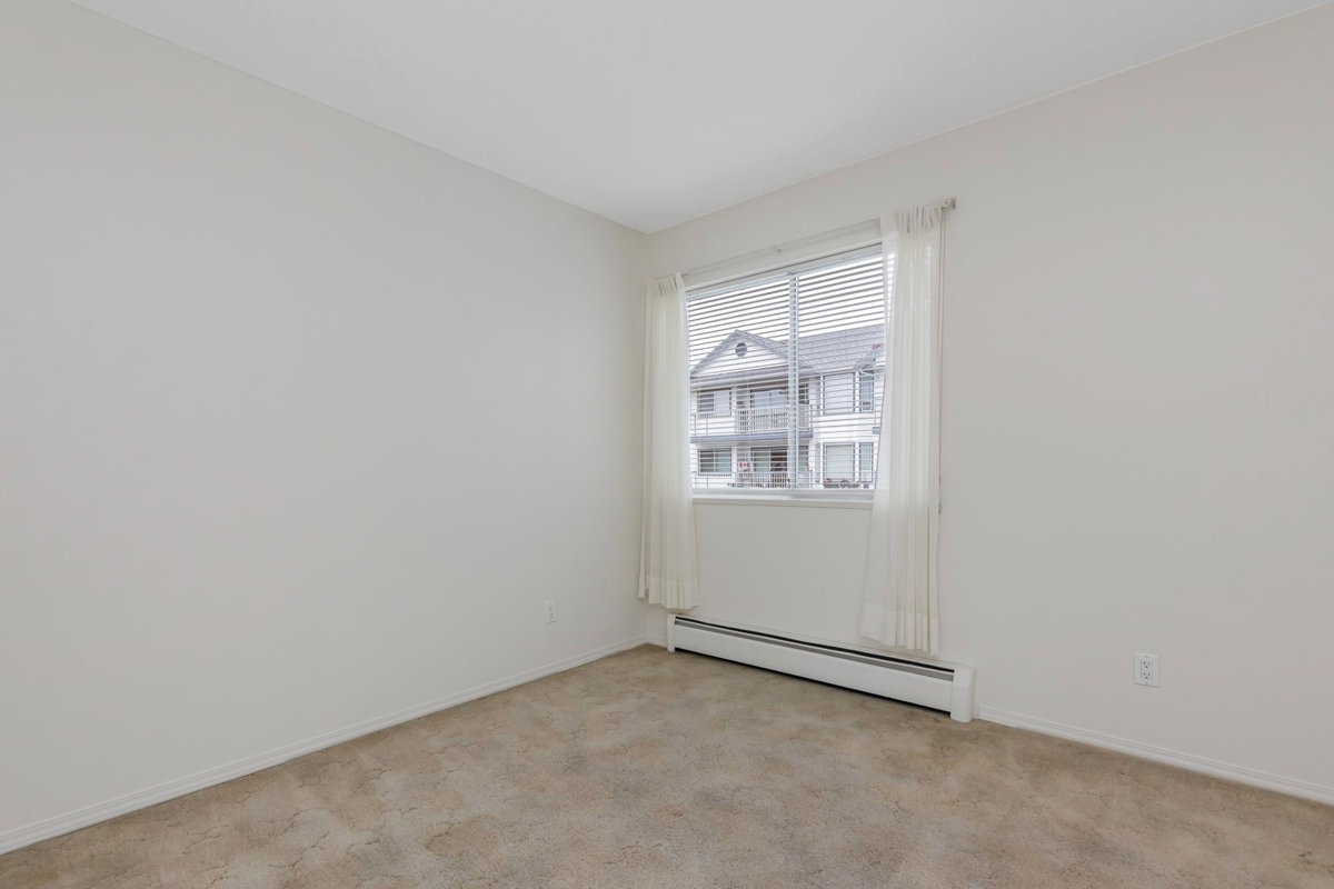 Garden / Landscaping Photo of 206 2425 Church Street, Abbotsford, BC