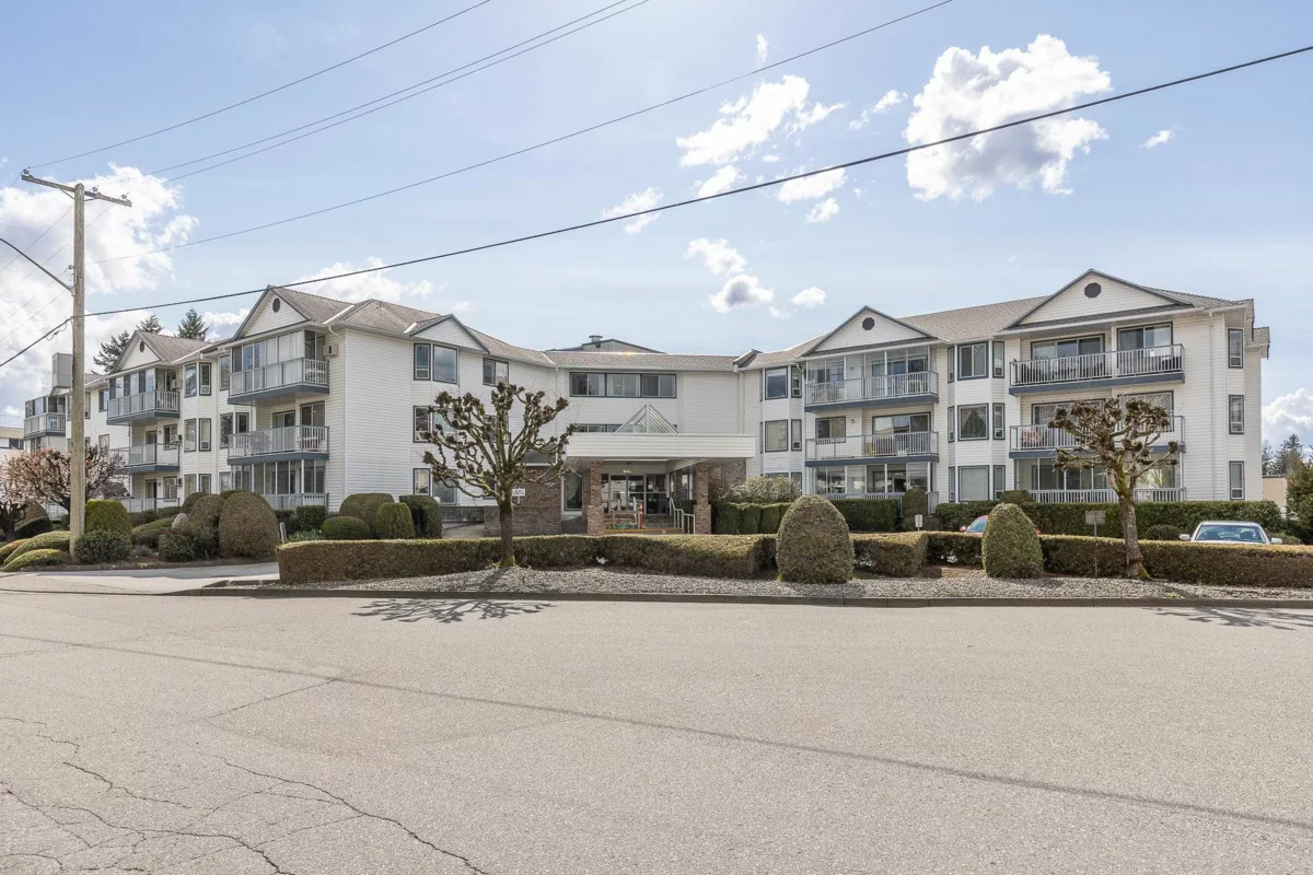 Living Room Photo of 206 2425 Church Street, Abbotsford, BC