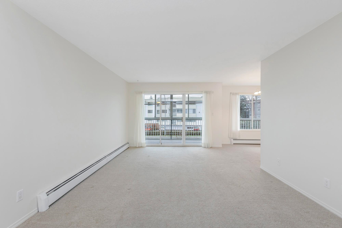 Powder Room Photo of 206 2425 Church Street, Abbotsford, BC