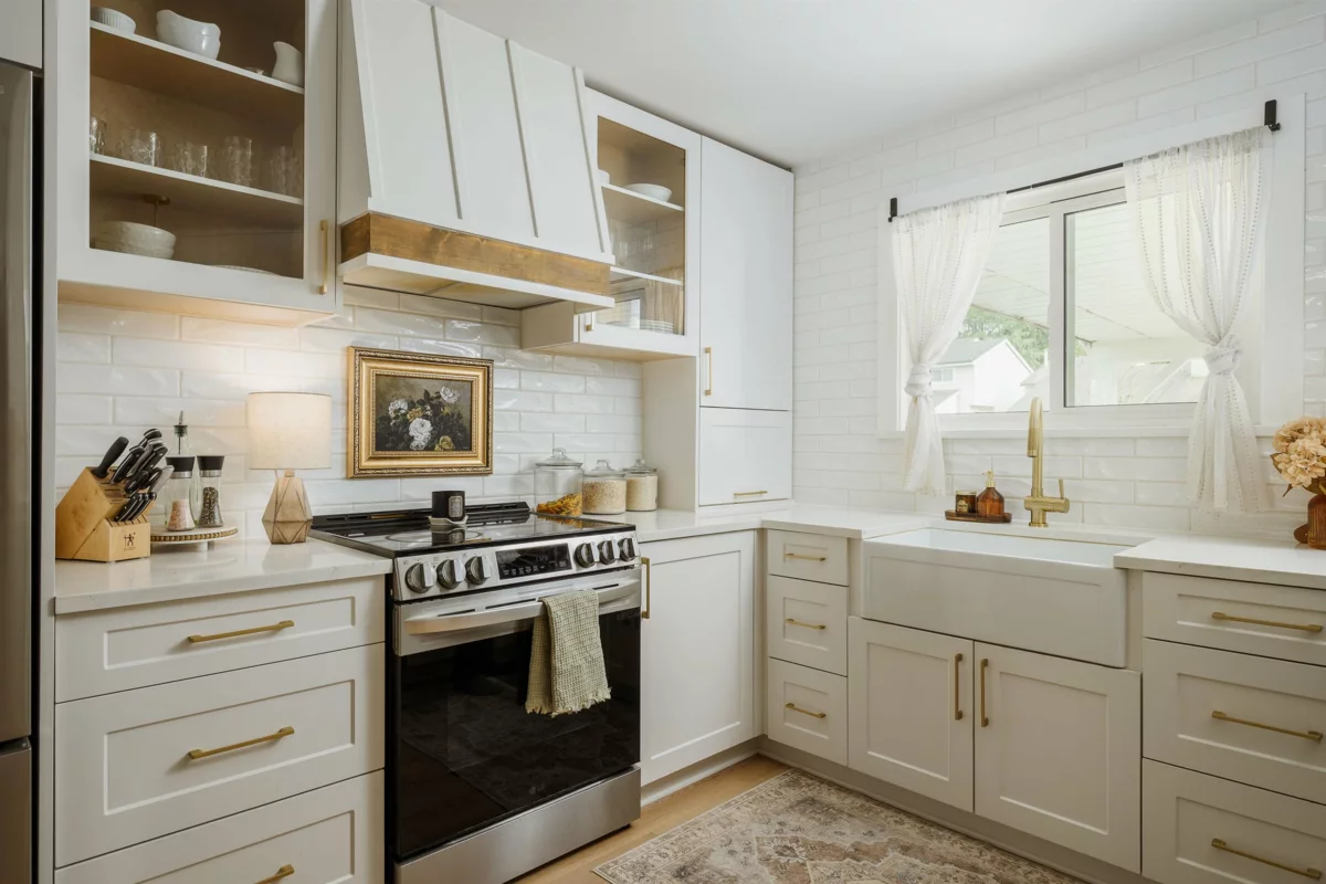 Dining Area Photo of 11769 N Wildwood Crescent, Pitt Meadows, BC