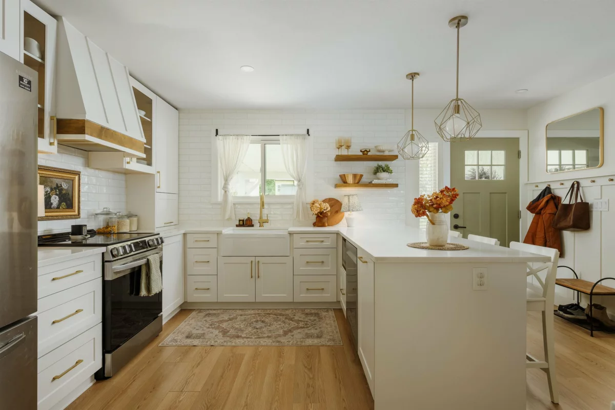 Family Room Photo of 11769 N Wildwood Crescent, Pitt Meadows, BC