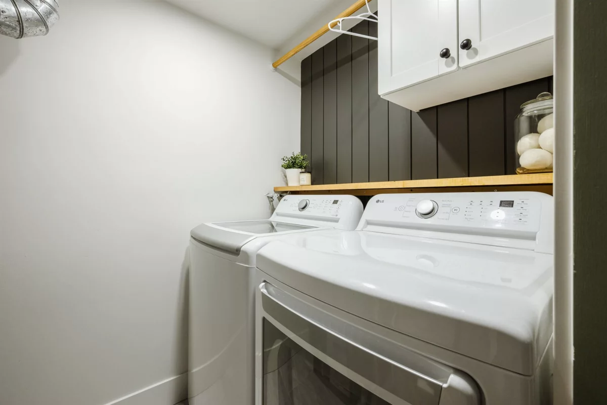 Laundry Room Photo of 11769 N Wildwood Crescent, Pitt Meadows, BC