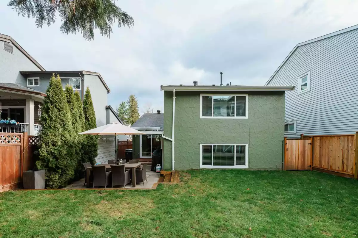 Swimming Pool Photo of 11769 N Wildwood Crescent, Pitt Meadows, BC