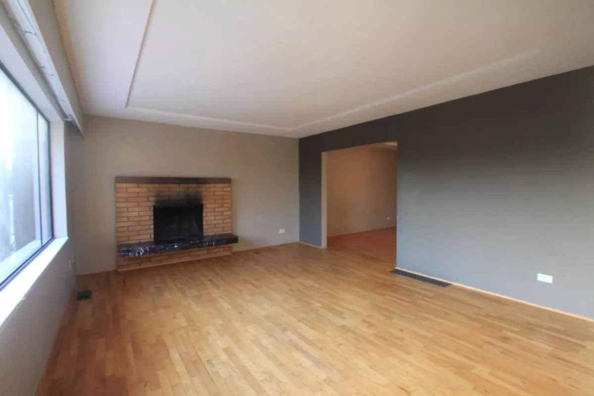 Family Room Photo of 4751 - 4771 Steveston Highway, Richmond, BC