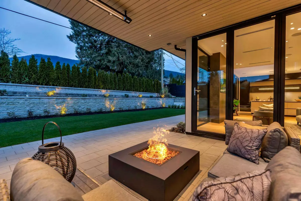 Community Amenities Photo (Clubhouse) of 922 Wentworth Avenue, North Vancouver, BC