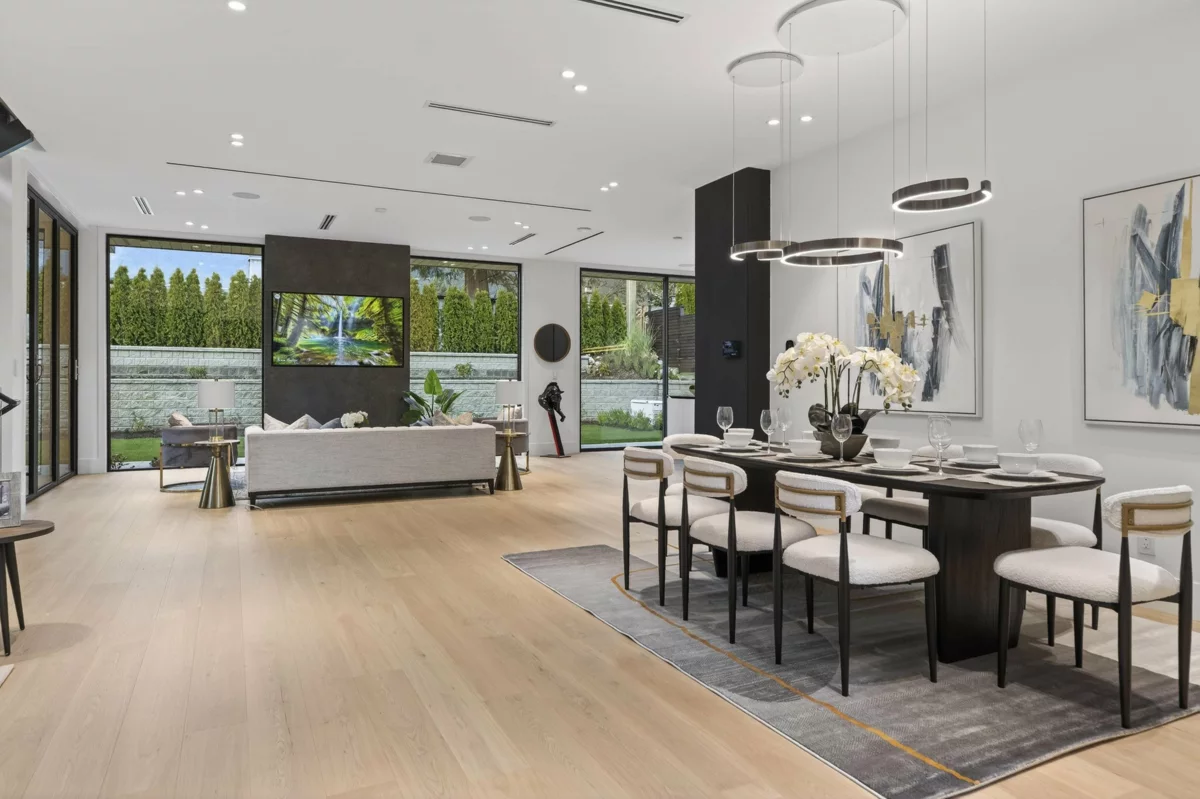 Primary Bedroom Photo of 922 Wentworth Avenue, North Vancouver, BC