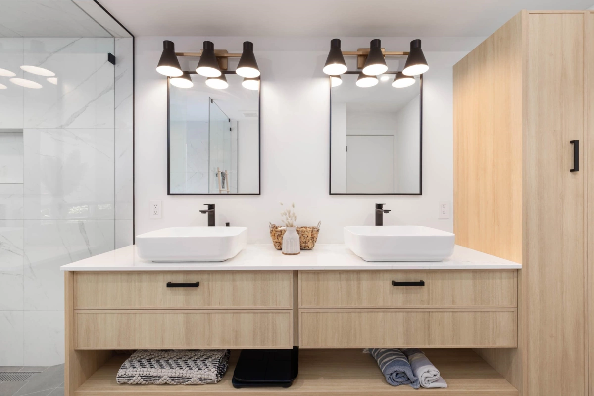 Entry Foyer Photo of 7676 Cerulean Drive, Pemberton, BC