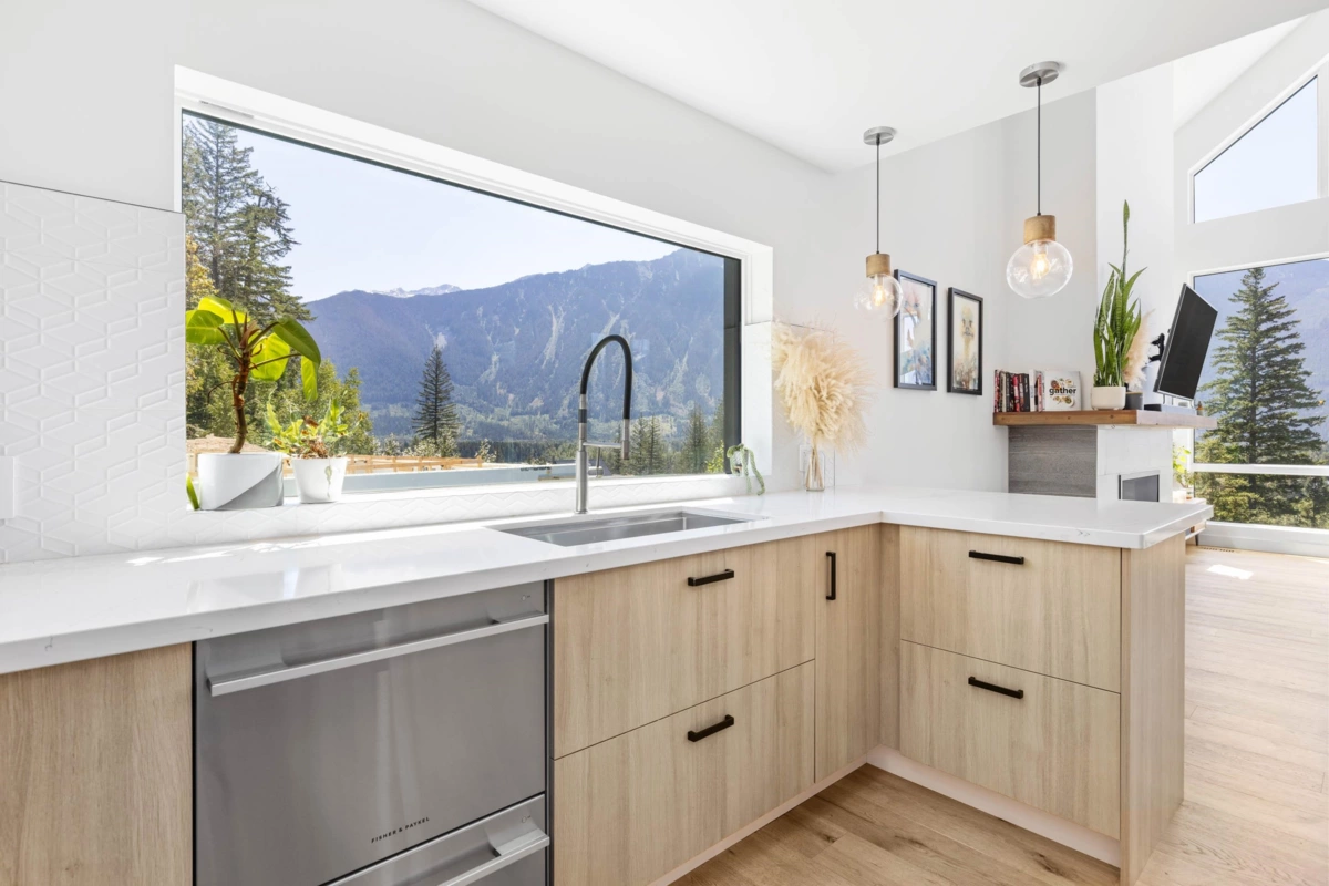 Walk-In Closet Photo of 7676 Cerulean Drive, Pemberton, BC