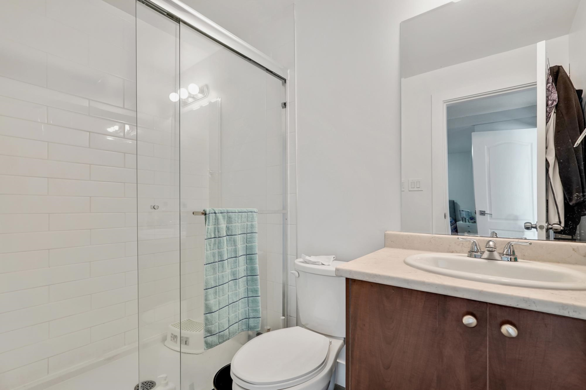 Garden / Landscaping Photo of 284 54a Street, Delta, BC