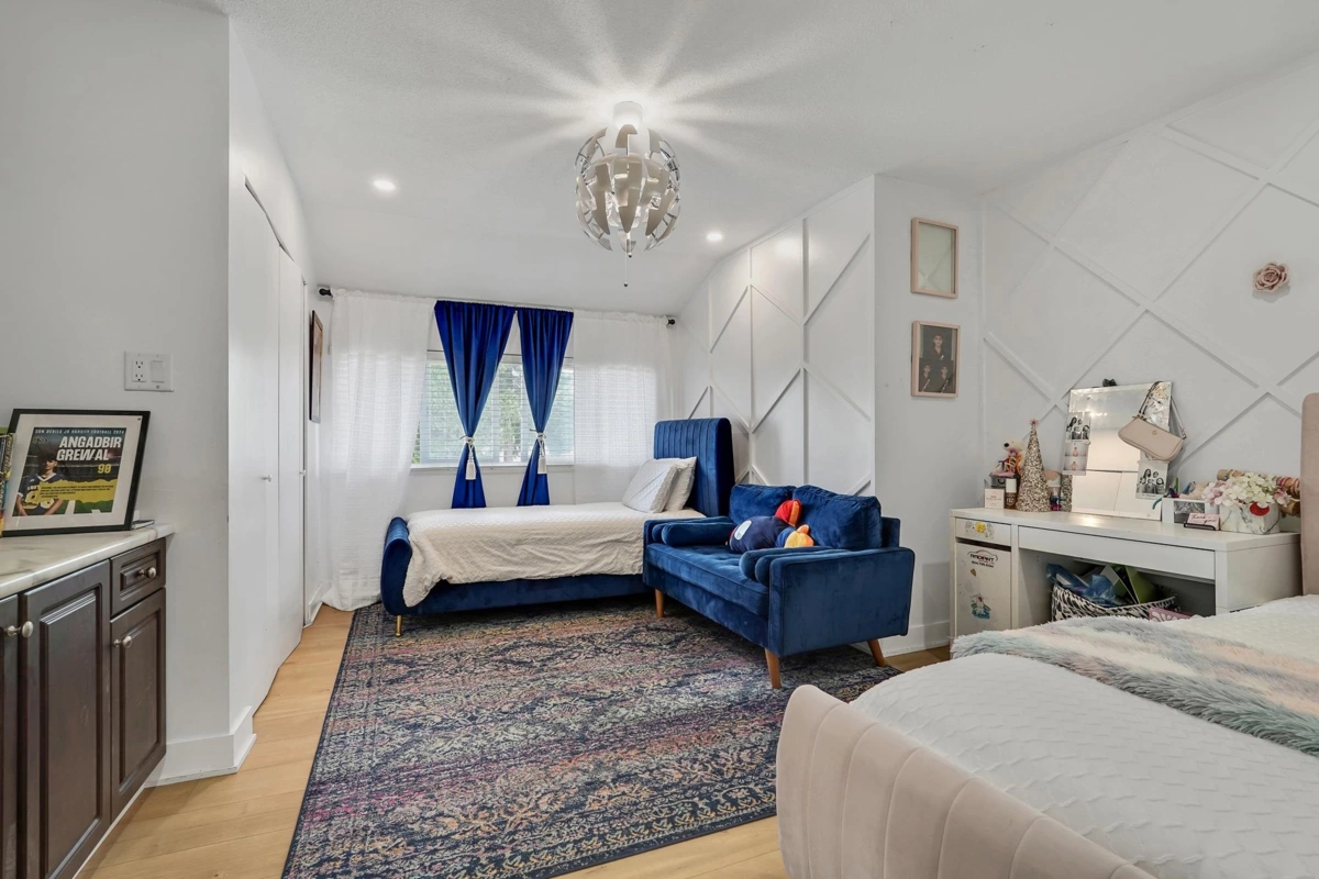 Loft / Bonus Room Photo of 284 54a Street, Delta, BC