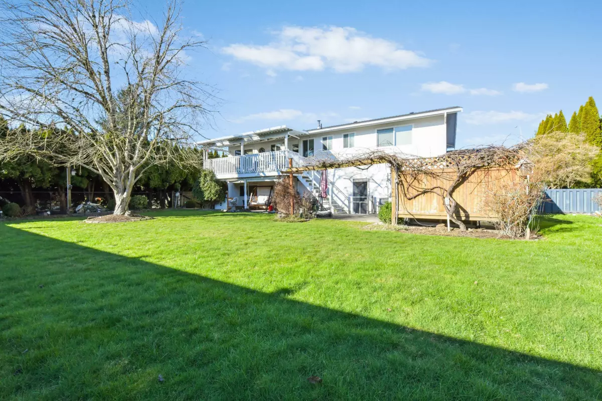 Garden / Landscaping Photo of 46464 Brice Road, Chilliwack, BC