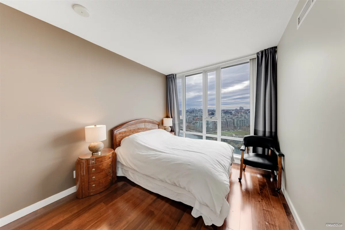 Walk-In Closet Photo of 2705 918 Cooperage Way, Vancouver, BC