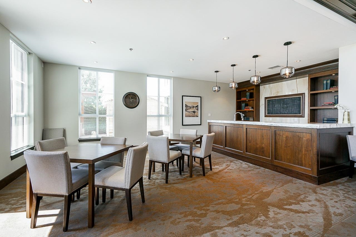 Front Yard Photo of 421 3323 151 Street, Surrey, BC