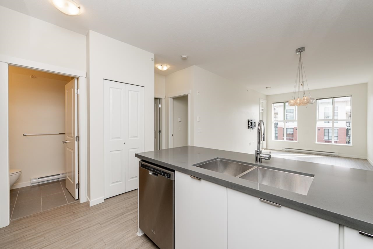 Kitchen Island Photo of 421 3323 151 Street, Surrey, BC