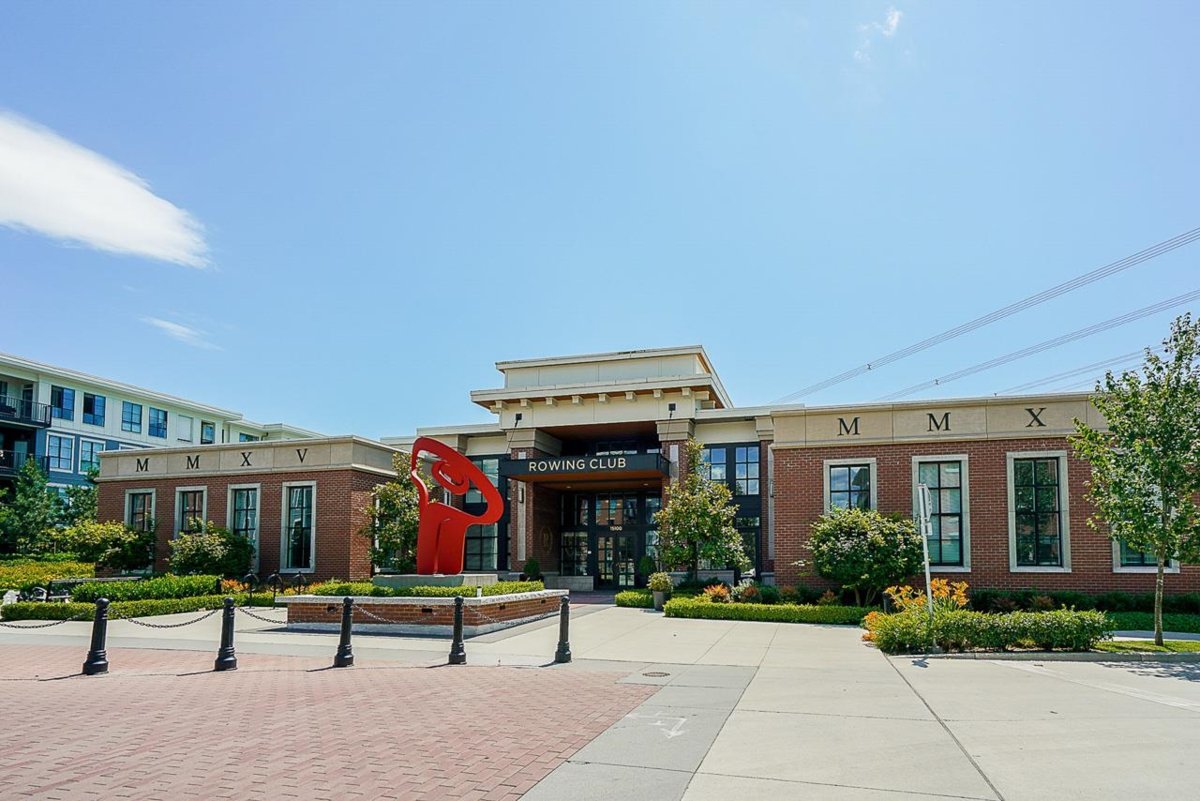 Mudroom Photo of 421 3323 151 Street, Surrey, BC