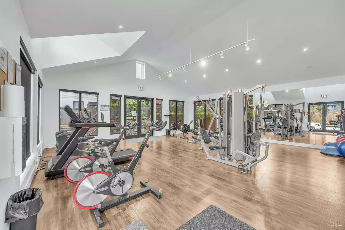 Guest Bathroom Photo of 15 15828 27 Avenue, Surrey, BC