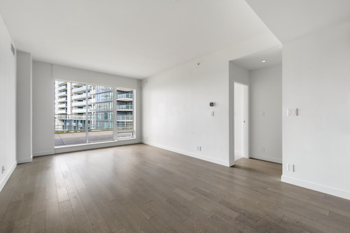 Kitchen Island Photo of 305 6688 Pearson Way, Richmond, BC