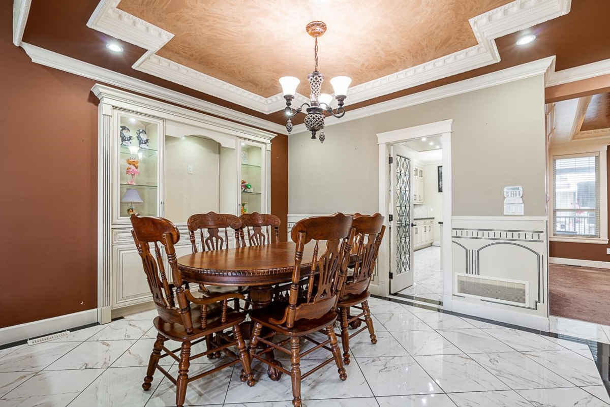 Breakfast Nook Photo of 12567 66 Avenue, Surrey, BC