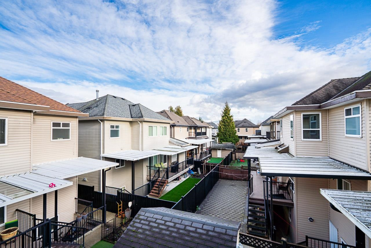Outdoor Kitchen Photo of 12567 66 Avenue, Surrey, BC