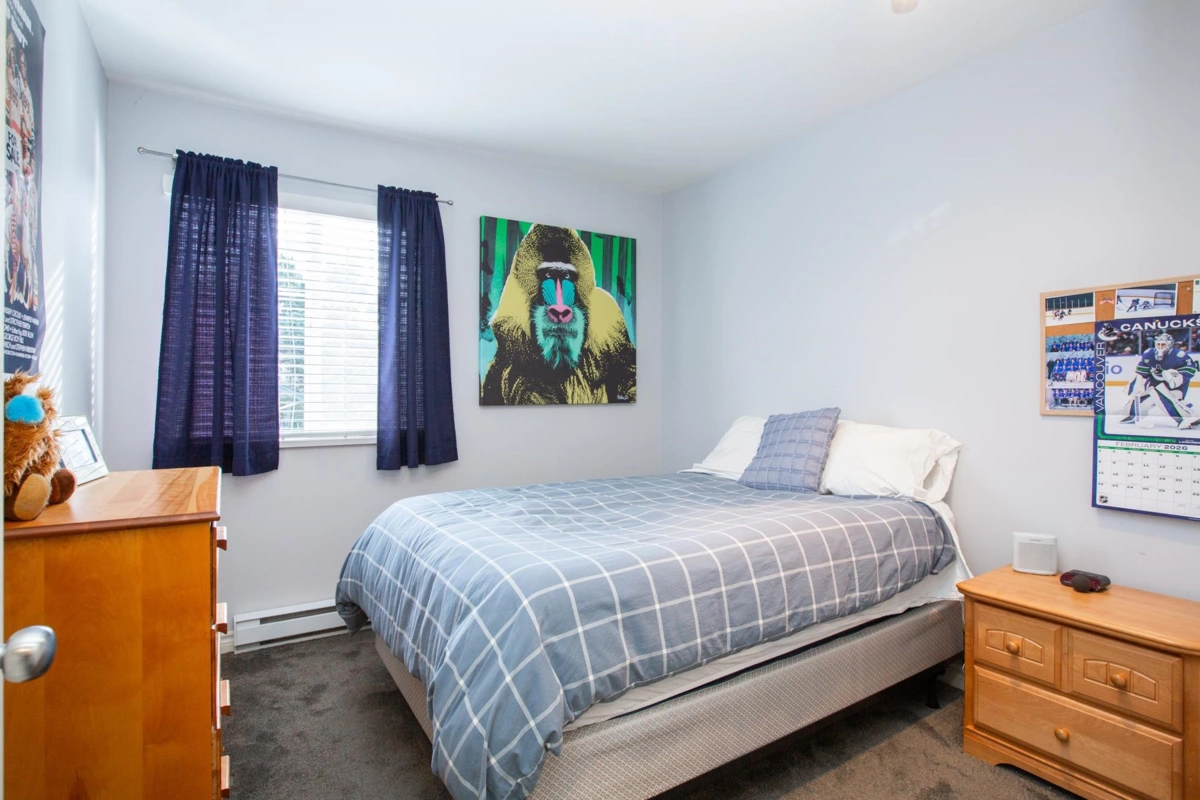 Hallway Photo of 66 6050 166 Street, Surrey, BC