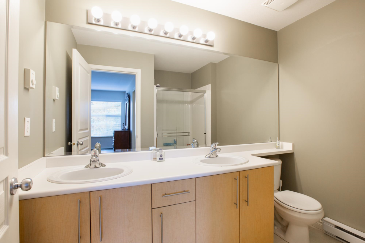 Laundry Room Photo of 66 6050 166 Street, Surrey, BC