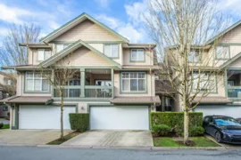 66 6050 166 Street, Surrey, BC