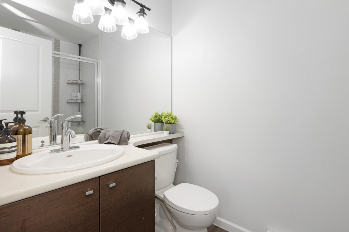 Bedroom 3 Photo of 401 18755 68 Avenue, Surrey, BC