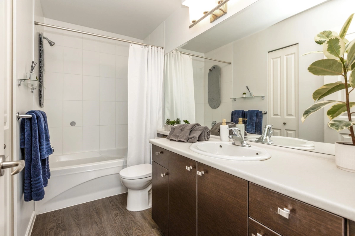 Office / Den Photo of 401 18755 68 Avenue, Surrey, BC