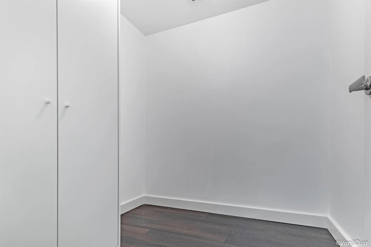 Guest Bathroom Photo of 816 1618 Quebec Street, Vancouver, BC