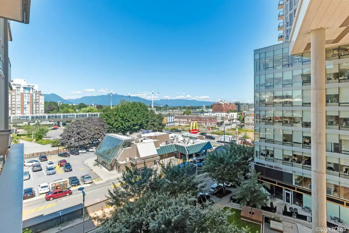 Powder Room Photo of 816 1618 Quebec Street, Vancouver, BC