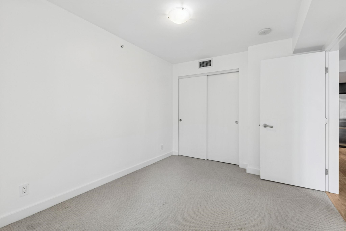 Primary Bedroom Photo of 816 1618 Quebec Street, Vancouver, BC