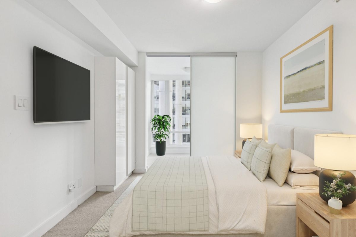 Walk-In Closet Photo of 816 1618 Quebec Street, Vancouver, BC