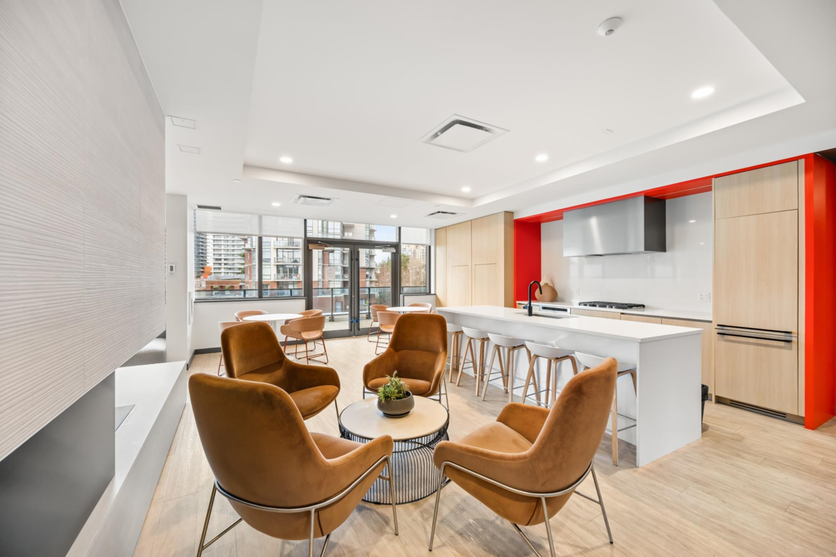 Guest Bathroom Photo of 2802 13428 105 Avenue, Surrey, BC