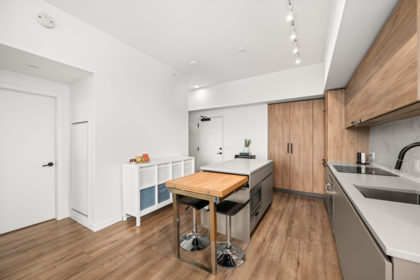 Breakfast Nook Photo of 2802 13428 105 Avenue, Surrey, BC